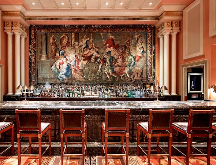 ALEXANDER'S BAR