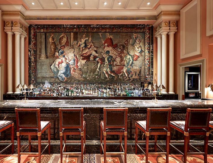 ALEXANDER'S BAR